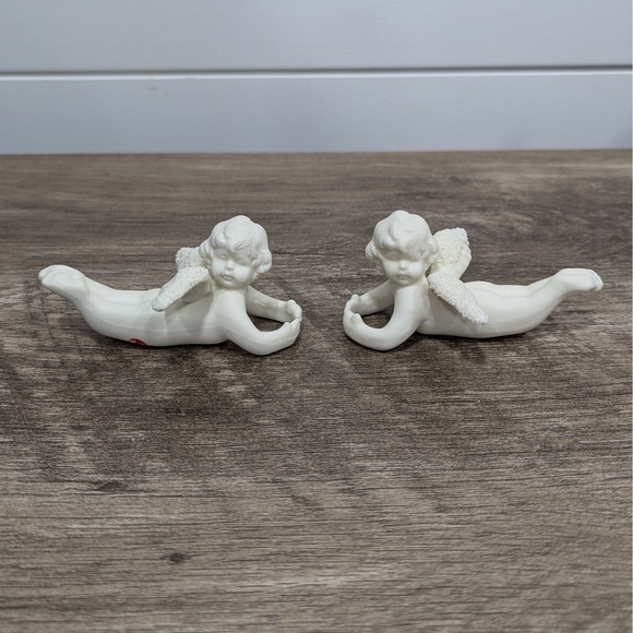 Vintage‎ Treasured Times Snow Angel Candle Climbers 4-Pieces Porcelain Bisque - Picture 7 of 8